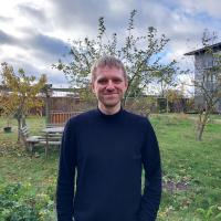 Simon Skov - foredrag om ensomhed - SIND Frederiksberg 2024